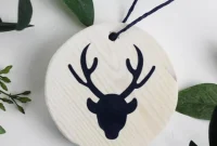 Effortless Farmhouse Whitewashed Ornaments