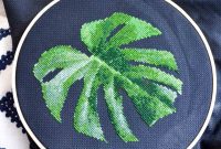 Monstera Leaf Cross Stitch Pattern