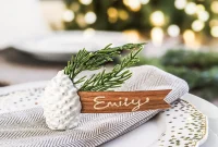 Craft Your Own Festive Pinecone Place Cards