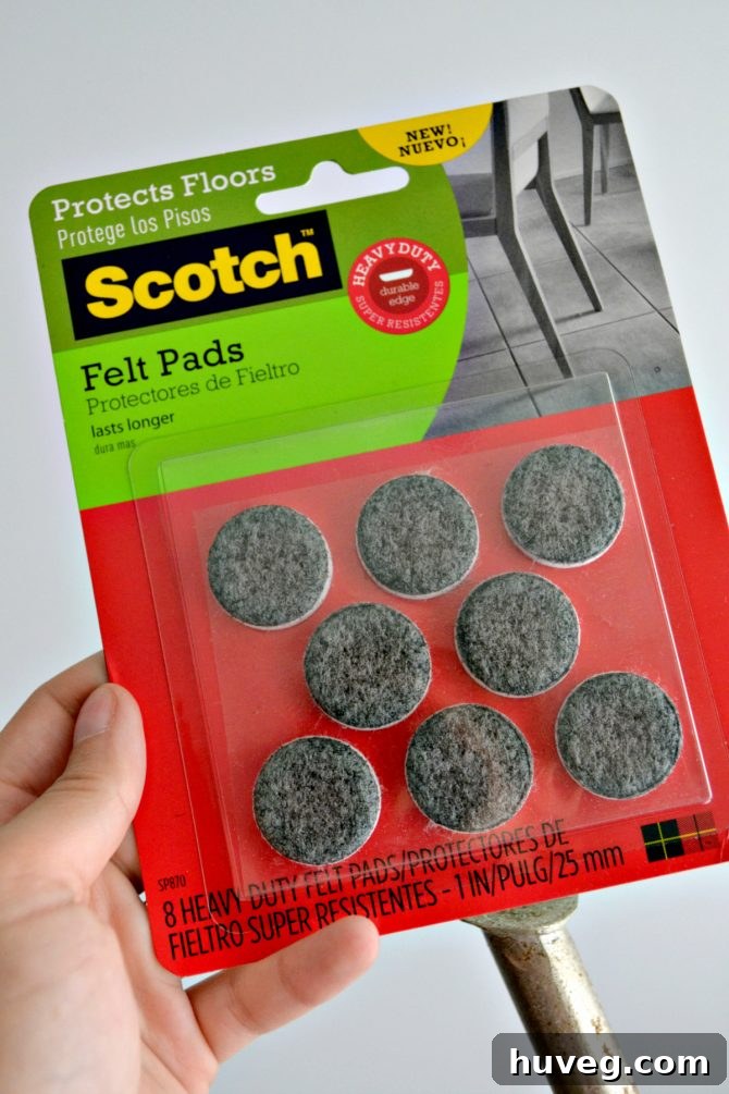 9-Scotch Heavy Duty Felt Pads
