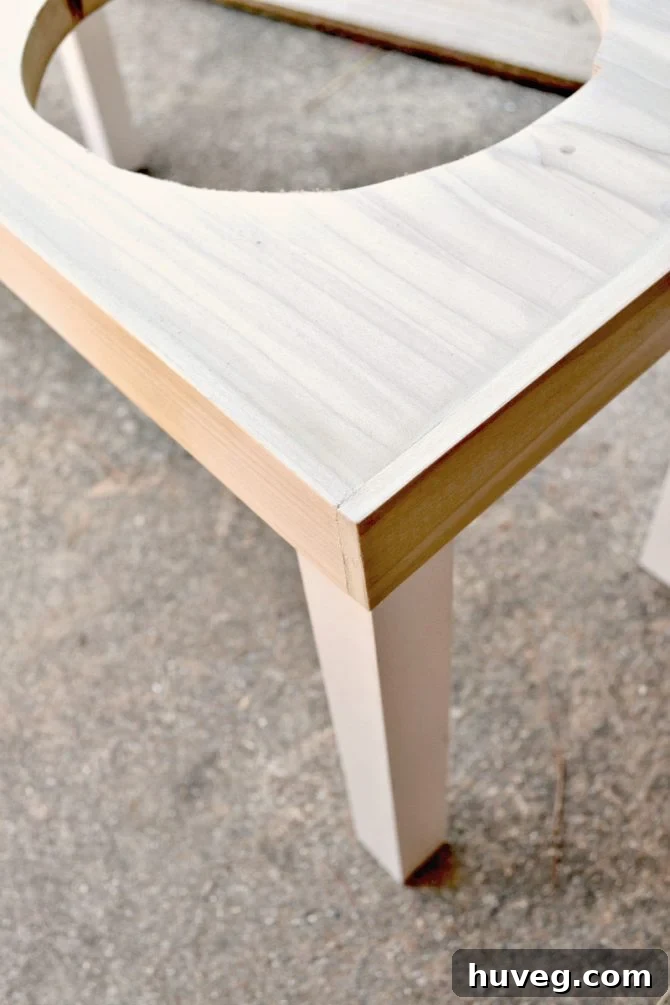 Once the glue dries on your wooden dog feeder, you can see how it will all come together beautifully. 