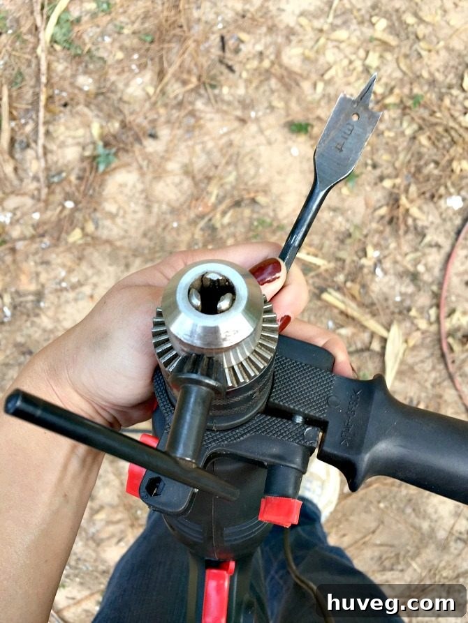 Drill bit successfully loosened from chuck using key