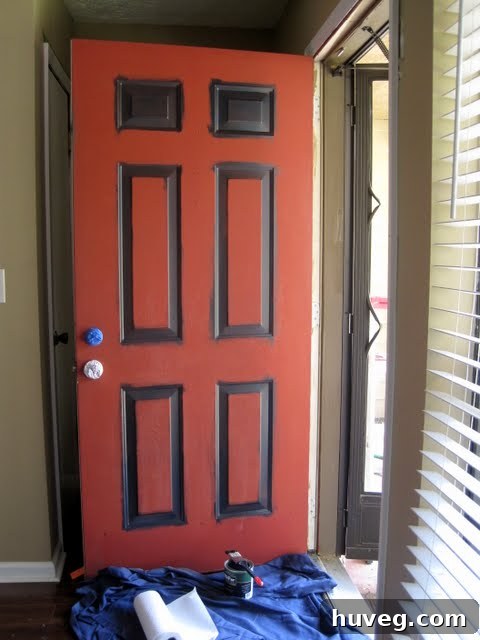 Preparing the door by cutting in panels first