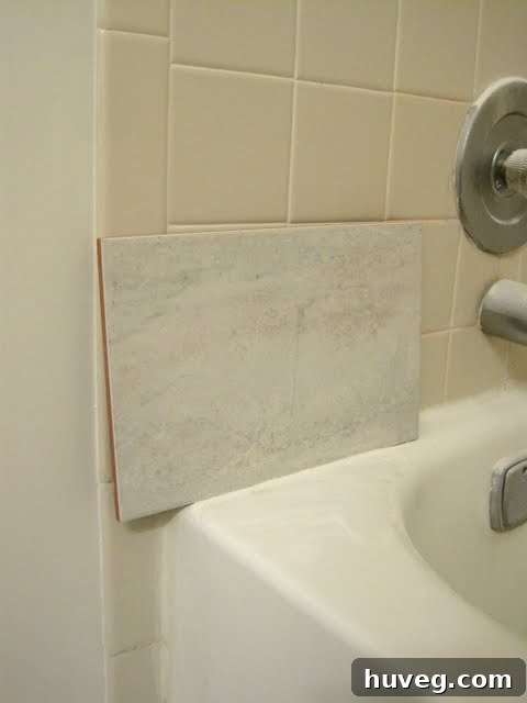 Close-up of the Mykonos Gris ceramic rectangular tile sample