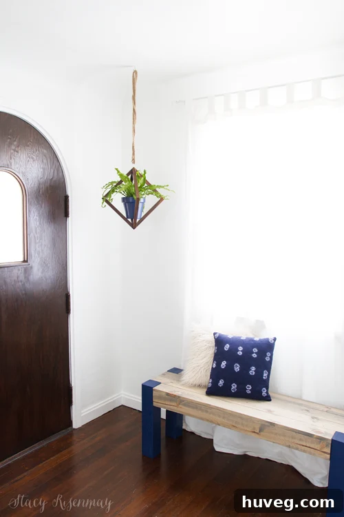 DIY entryway bench