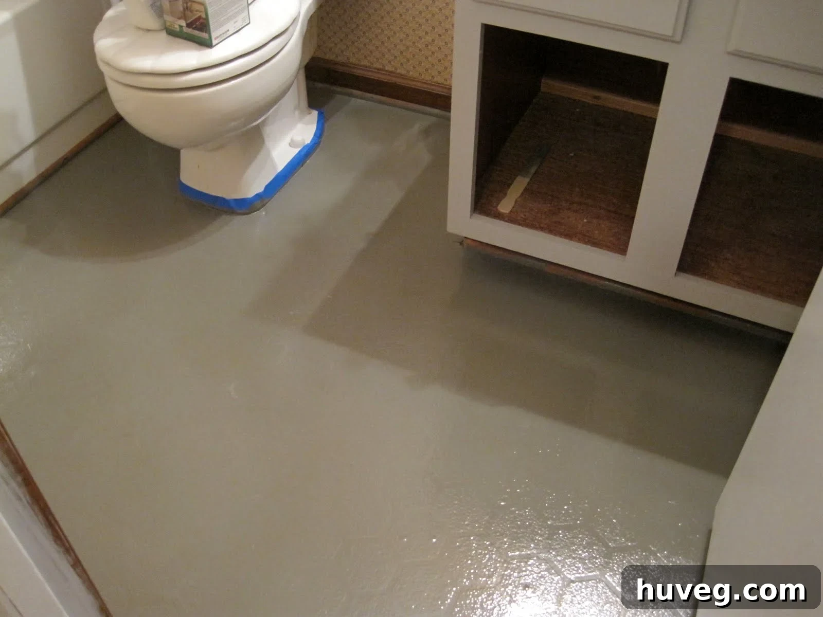 Freshly painted linoleum bathroom floor