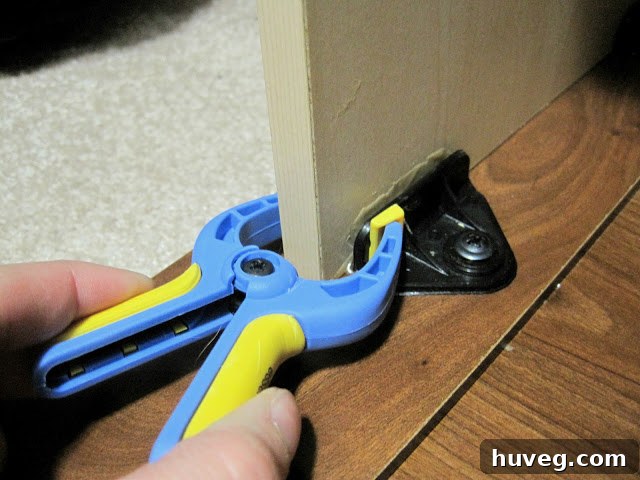 Tiny clamp to hold it together