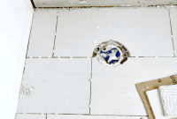 Your Guide to Flawless Porcelain Tile Replacement