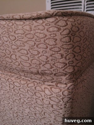 HomeGoods clearance storage bench, side view with lid open