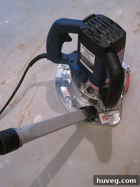 Improvised vacuum connection to the jamb saw for dust collection