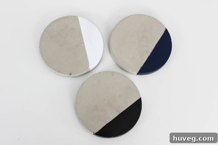 Final reveal of chic, handmade concrete coasters – perfect for modern decor or gifts.