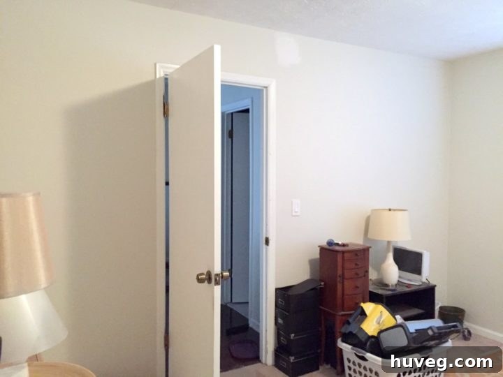 guest bedroom before - back left corner