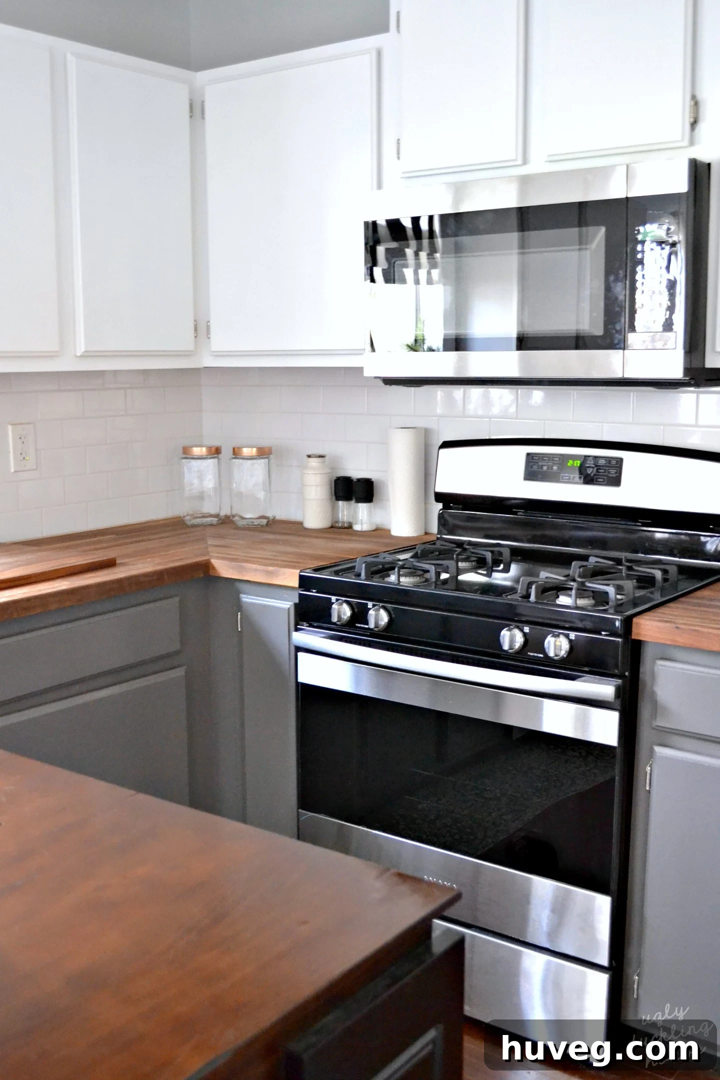 new appliances for the kitchen, sleek and matching