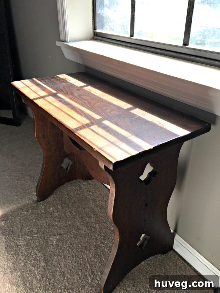 bench under windowsill in master bedroom