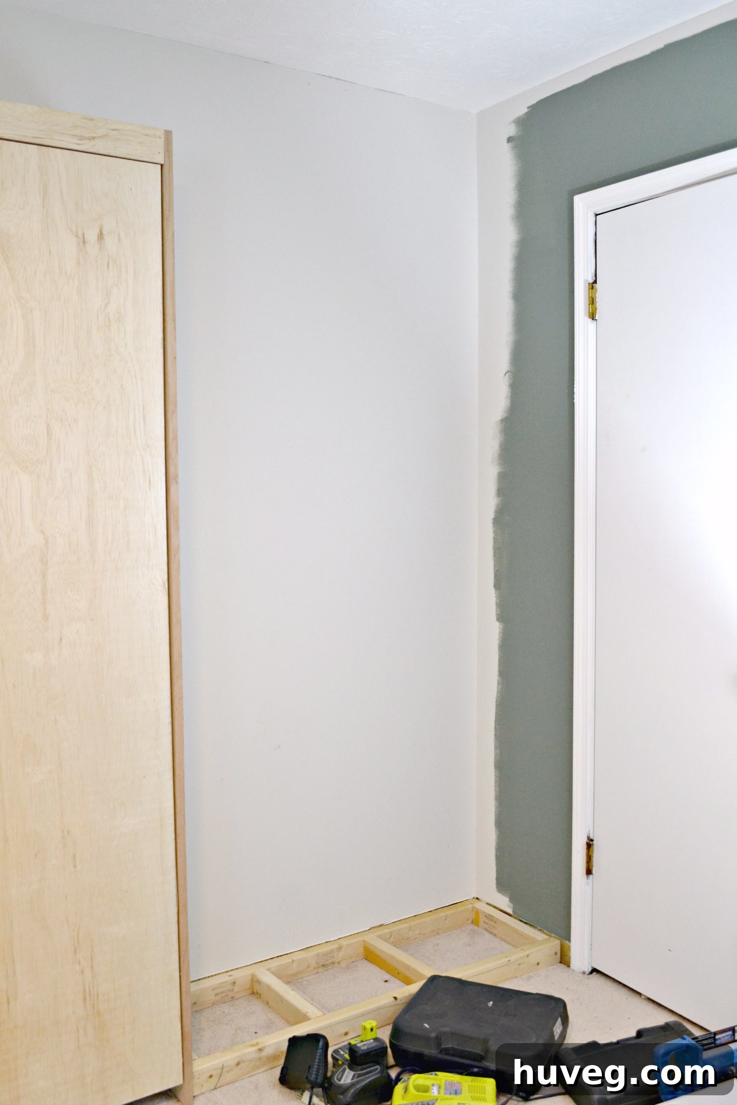 right side of murphy bed install
