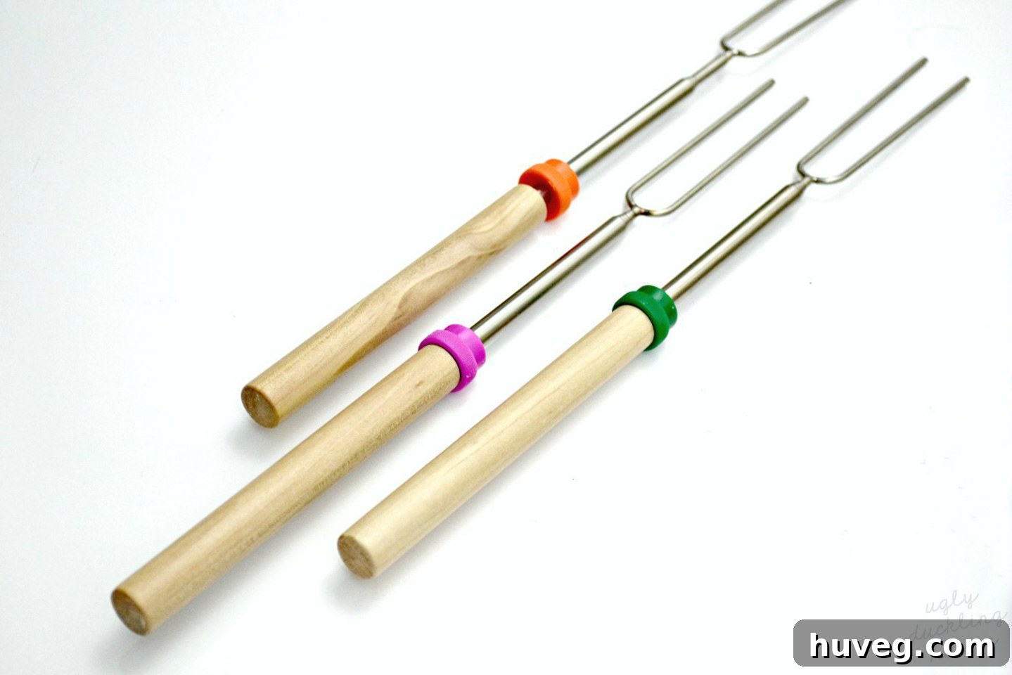 Starting with standard roasting sticks with colorful plastic caps