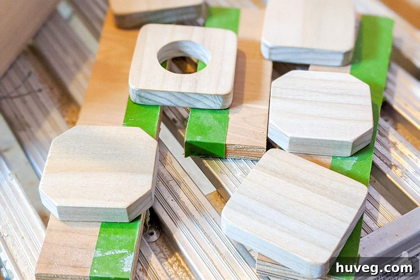 stain all pieces with varathane white wood stain