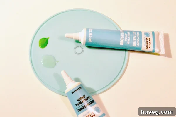 Mixing Martha Stewart enamel paint and activator