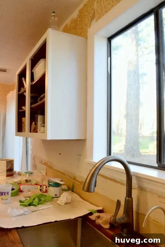 Paint progress in the kitchen