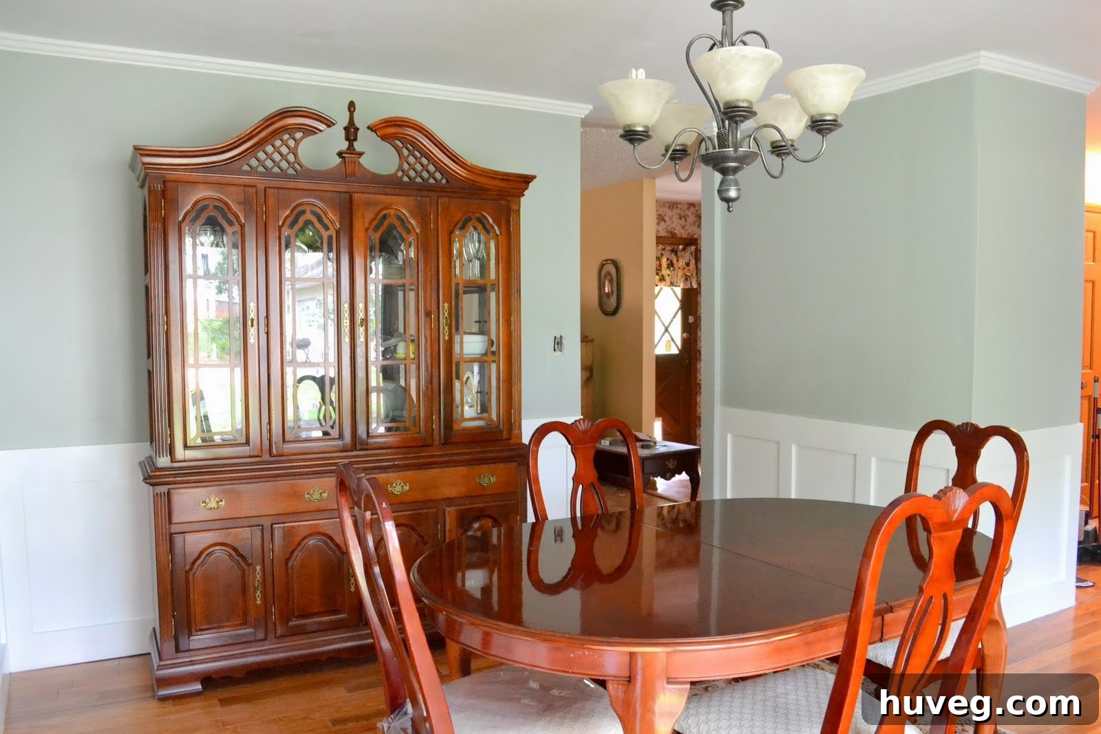 The finished dining room "after" the complete renovation and painting, showcasing its new ambiance