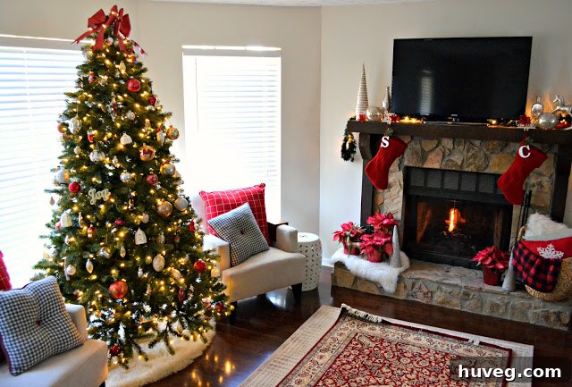 Warm and Inviting Christmas Living Room