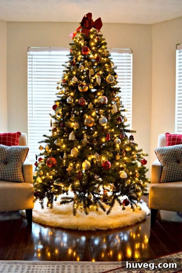 Elegant Living Room Christmas Tree Styling