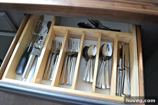 silverware drawer organizer