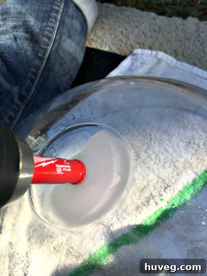 drill hole in glass 1