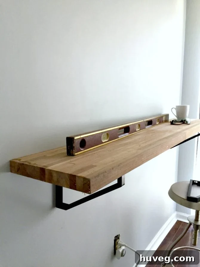 small kitchen bar left side